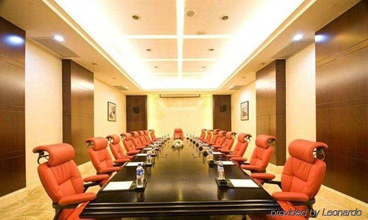 Hongshan Hotel Ухань Екстер'єр фото